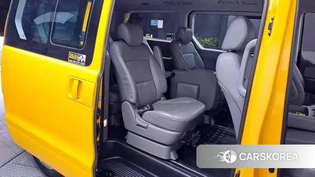 Hyundai The New Grand Starex 2020 Желтый из Кореи, фото 3