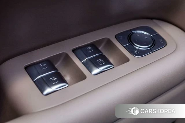 Ideal car Ideal L6 2025 Другой из Китая, фото 3