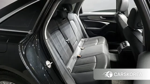 Audi A6 (C8) 2019 Черный из Кореи, фото 3