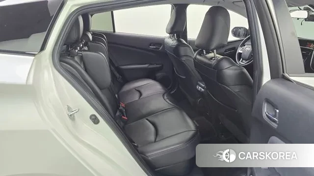 Toyota Prius 4th Generation 2018 Белый из Кореи, фото 3