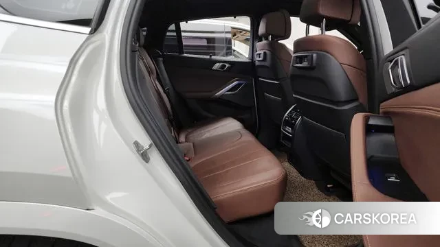 BMW X6 (G06) 2021 Белый из Кореи, фото 3