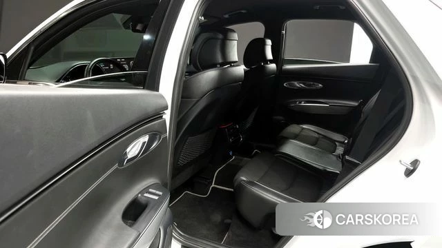 Genesis GV70 2021 Белый из Кореи, фото 3