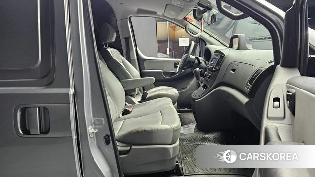 Hyundai The New Grand Starex 2019 Серебряный из Кореи, фото 3