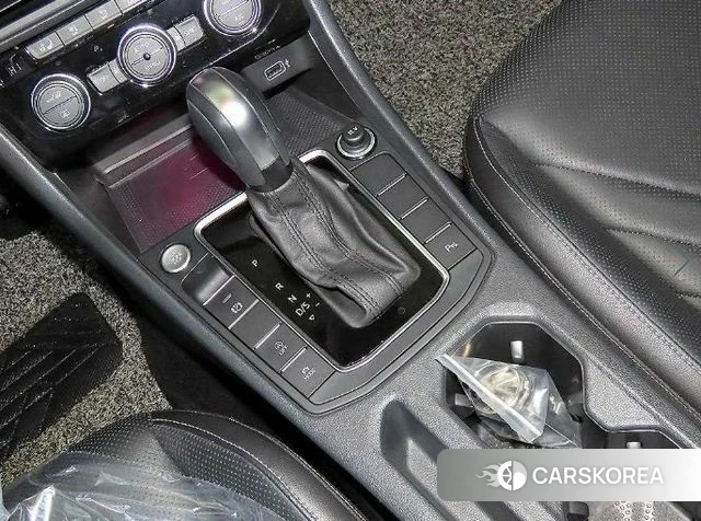 Volkswagen 7th Generation of Jetta 2020 Синий из Кореи, фото 3