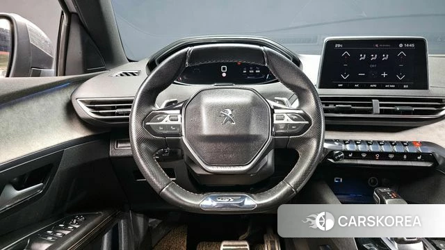 Peugeot 5008 second generation 2018 Серый из Кореи, фото 3