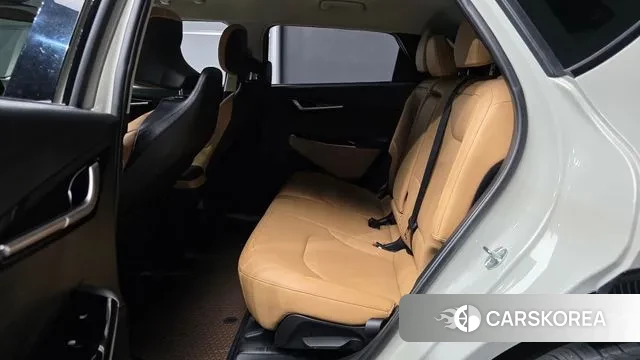 Kia EV6 2023 Серебристо-серый из Кореи, фото 3