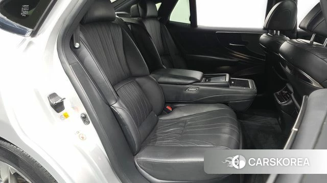 Lexus LS500 5th generation 2018 Серебряный из Кореи, фото 3