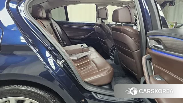 BMW 5 Series (G30) 2020 Черный из Кореи, фото 3