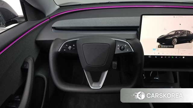 Tesla Model 3 2025 Серый из Кореи, фото 3
