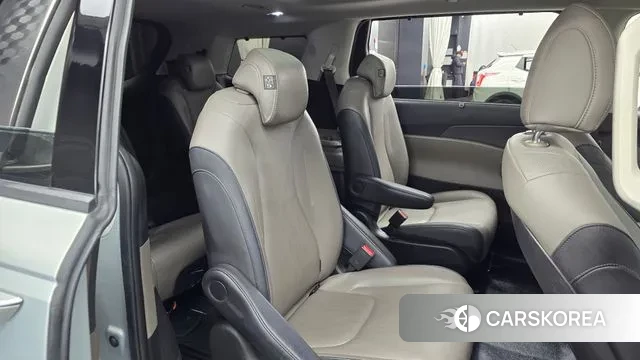 Kia The New Carnival 4th Generation 2024 Серебряный из Кореи, фото 3