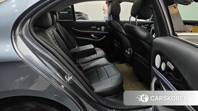 Mercedes-Benz E-Class W213 2020 Серый из Кореи, фото 3