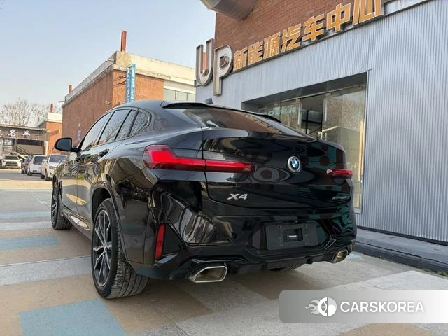 BMW X4 2022 Черный из Китая, фото 3