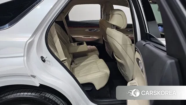 Genesis GV70 2024 Белый из Кореи, фото 3