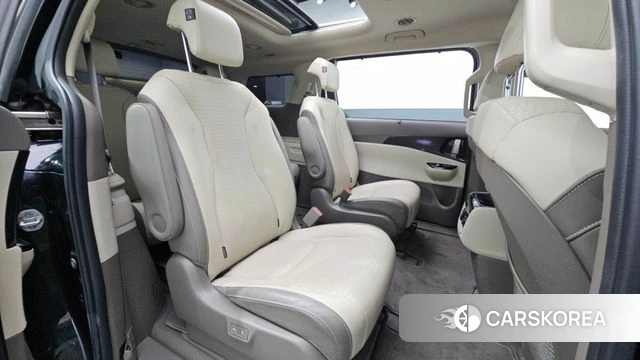 Kia Carnival 4th generation 2022 Черный из Кореи, фото 3