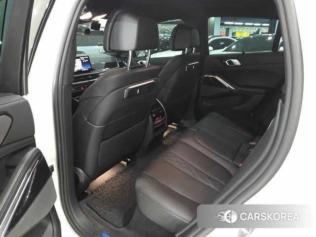 BMW X6 (G06) 2025 Белый из Кореи, фото 3