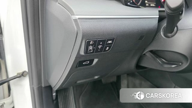 Kia K5 3rd generation 2022 Белый из Кореи, фото 3