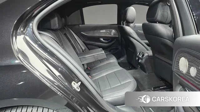 Mercedes-Benz E-Class W213 2022 Черный из Кореи, фото 3