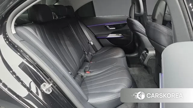 Mercedes-Benz E-Class W214 2025 Черный из Кореи, фото 3