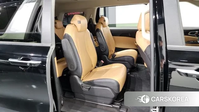 Kia Carnival 4th generation 2022 Черный из Кореи, фото 3