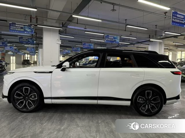 Xiaopeng Motors Xiaopeng G9 2025 Белый из Китая, фото 3