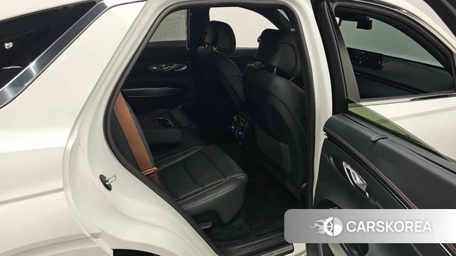 Genesis GV70 2022 Белый из Кореи, фото 3