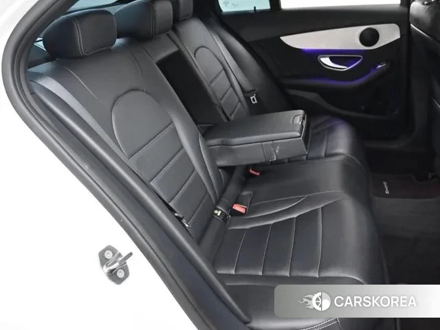 Mercedes-Benz C-Class W205 2020 Белый из Кореи, фото 3