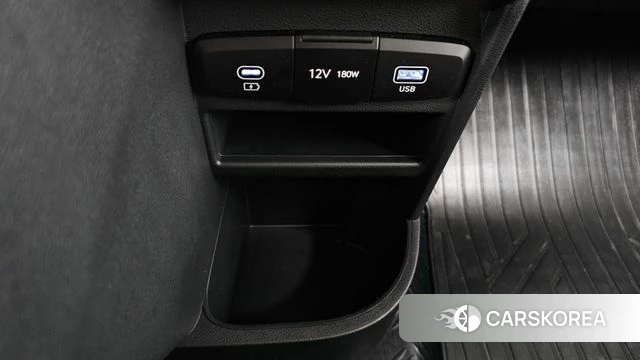Hyundai Staria 2025 Белый из Кореи, фото 3