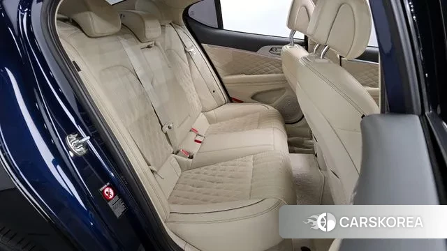 Genesis G70 2018 Черный из Кореи, фото 3