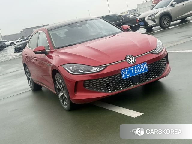 Volkswagen Lingdu 2026 Красный из Китая, фото 3