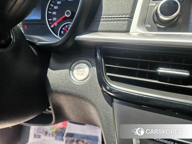 Kia The New K5 2nd generation 2019 Белый из Кореи, фото 3