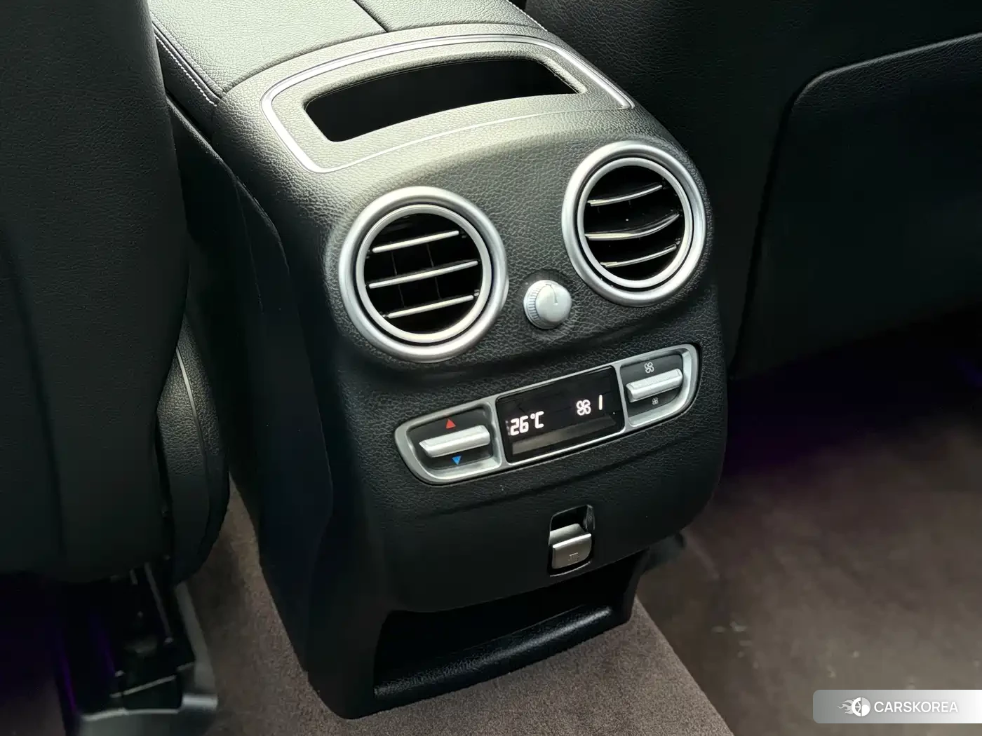 Mercedes-Benz GLC 2023 Черный из Китая, фото 3