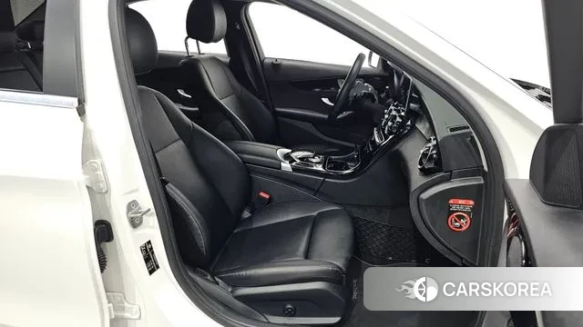 Mercedes-Benz C-Class W205 2019 Белый из Кореи, фото 3