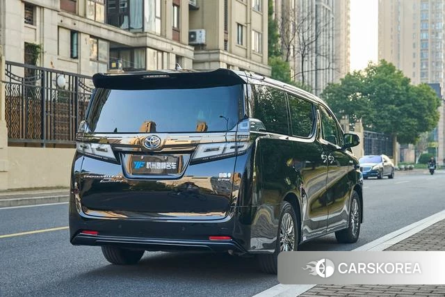 Toyota Wilfa 2023 Черный из Китая, фото 3