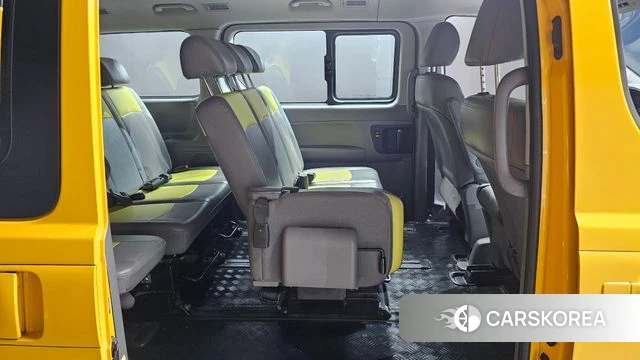 Hyundai The New Grand Starex 2018 Желтый из Кореи, фото 3