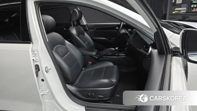 Kia Come New K7 2018 Белый из Кореи, фото 3
