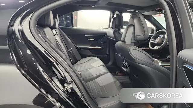 Mercedes-Benz C-Class W206 2023 Черный из Кореи, фото 3