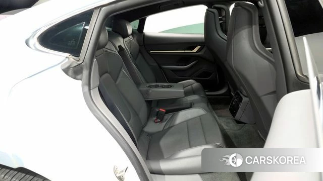 Porsche Taycan 2021 Белый из Кореи, фото 3