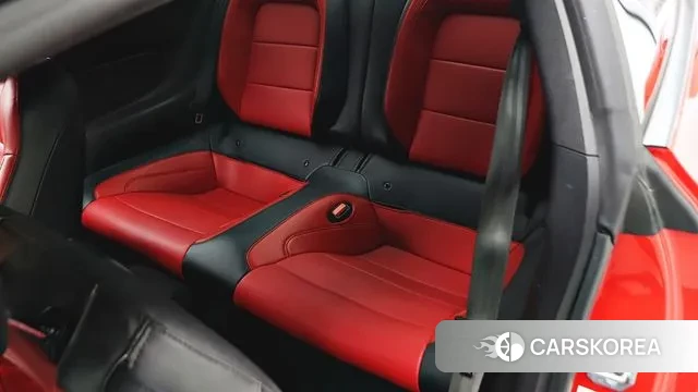Ford Mustang 2022 Красный из Кореи, фото 3