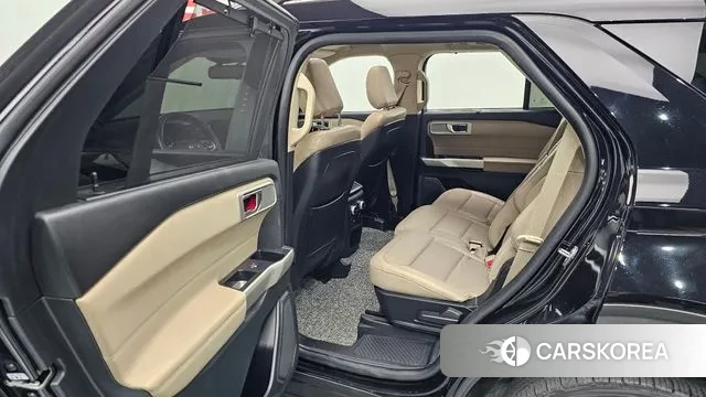 Ford Explorer 6th Generation 2020 Черный из Кореи, фото 3