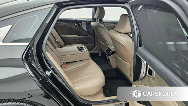 Kia K8 Hybrid 2023 Черный из Кореи, фото 3