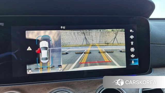 Mercedes-Benz E-Class W213 2022 Белый из Кореи, фото 3