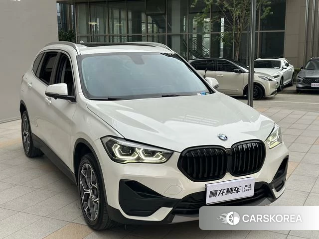 BMW X1 2023 Белый из Китая, фото 3