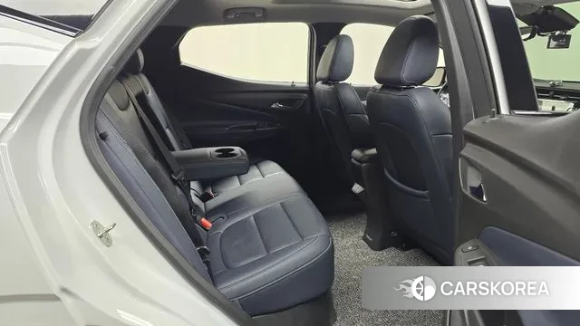 Chevrolet (GM Daewoo) Bolt EUV 2022 Белый из Кореи, фото 3