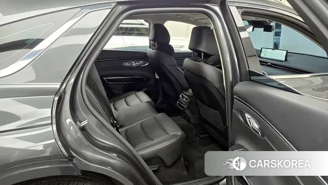 Genesis GV70 2021 Серый из Кореи, фото 3