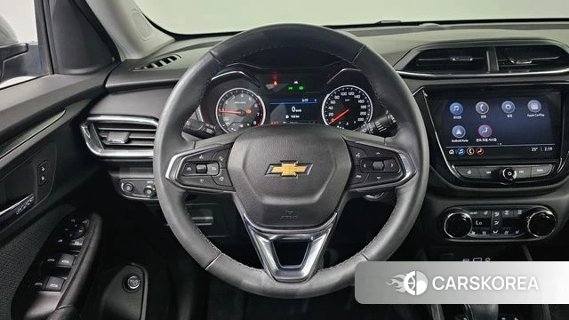 Chevrolet (GM Daewoo) Trailblazer 2023 Серый из Кореи, фото 3