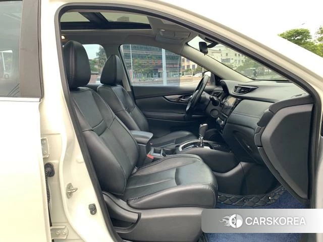 Nissan Qijun 2021 Белый из Китая, фото 3