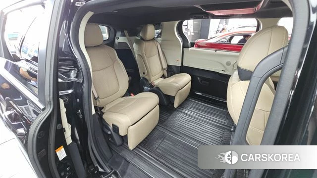 Toyota Sienna 4th Generation 2022 Черный из Кореи, фото 3