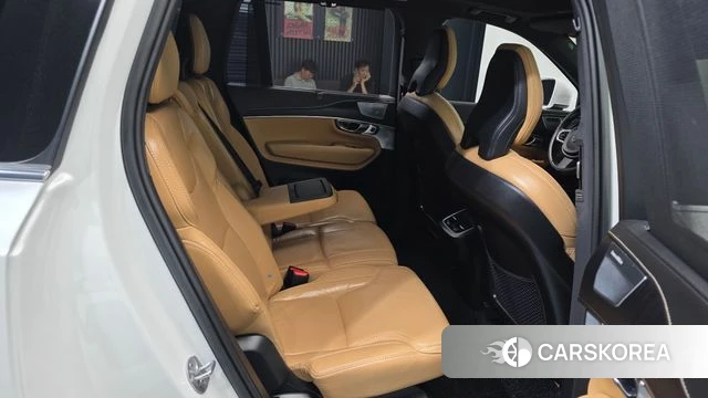 Volvo XC90 second Generation 2022 Белый из Кореи, фото 3
