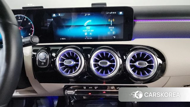 Mercedes-Benz A-Class W177 2020 Черный из Кореи, фото 3