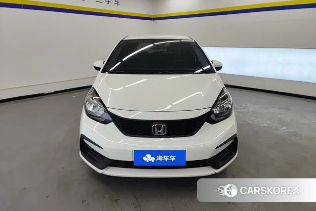 Honda Fit 2023 Белый из Китая, фото 3